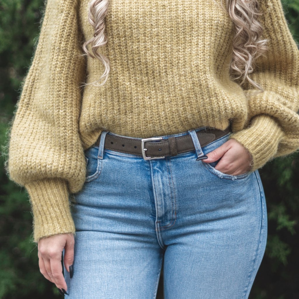 Women's Classic Leather Belt | Dark Olive Suede - Image 4